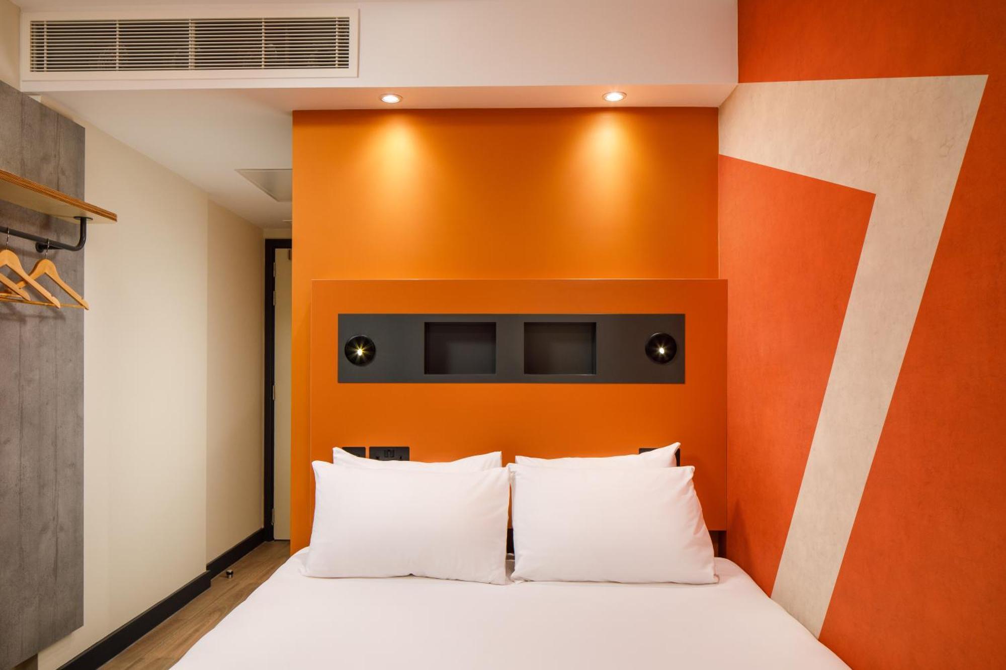 Ibis Budget Manchester Airport T2 Hale  Ngoại thất bức ảnh